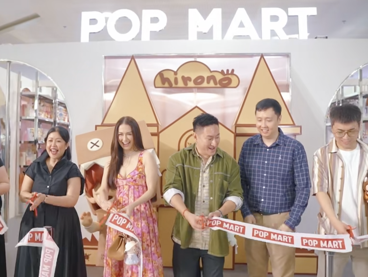 POP MART 菲律宾破圈之路：本地化创意与名人互动点燃品牌曝光